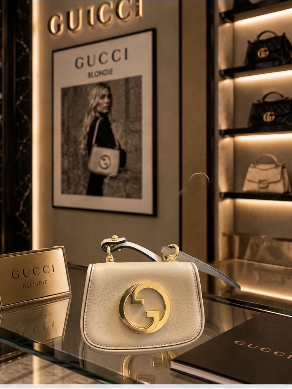 Stop Scrolling-Blondie Small Leather Crossbody Bag in Cream with Gold Hardware